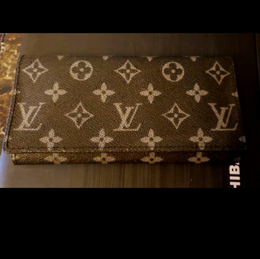 Long Wallet